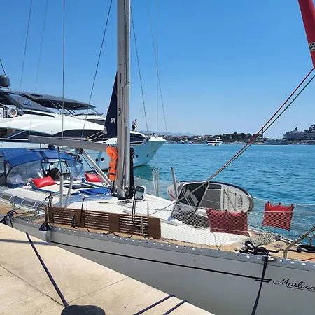 度假居 Sailing In Croatia - Private Sailing Yacht 14m 斯普利特