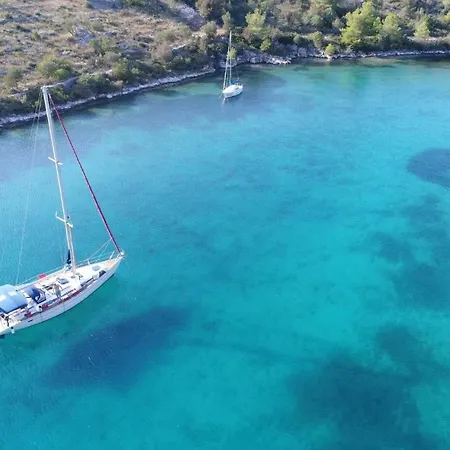 度假居 Sailing In Croatia - Private Sailing Yacht 14m *