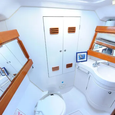 度假居 Sailing In Croatia - Private Sailing Yacht 14m *