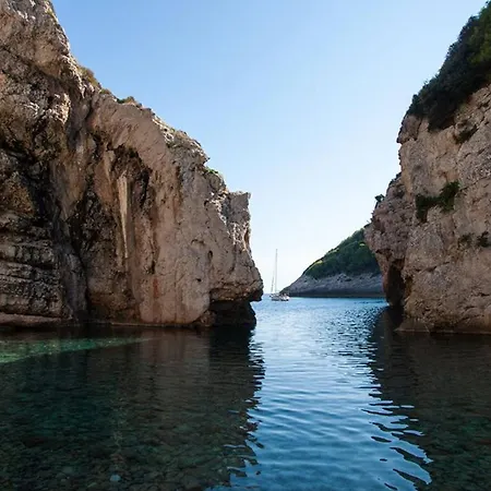 Sailing In Croatia - Private Sailing Yacht 14m 度假居 *